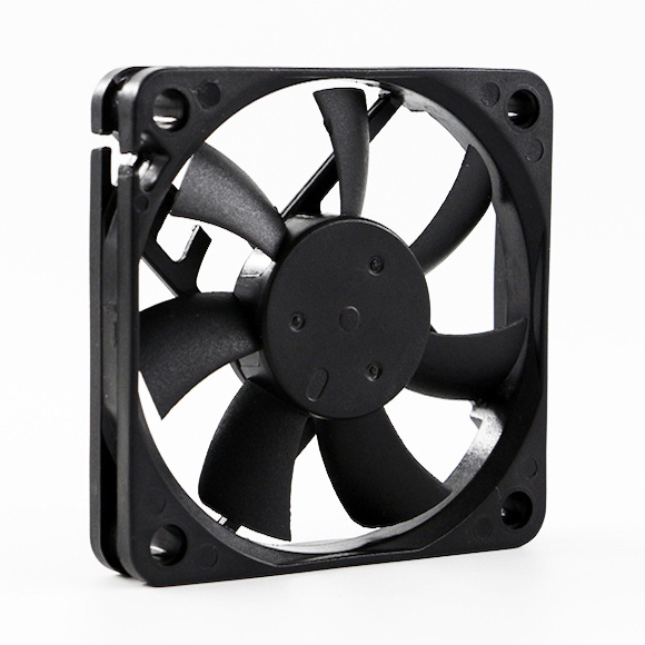 Axial fan 6010